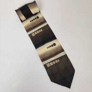 Bello Uomo Shades of Green Geometric Shapes 100% Silk Tie 59.5x4x1.25